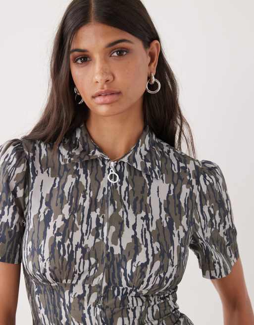 COLLUSION cinched waist shirt in camo print, 3 of 4