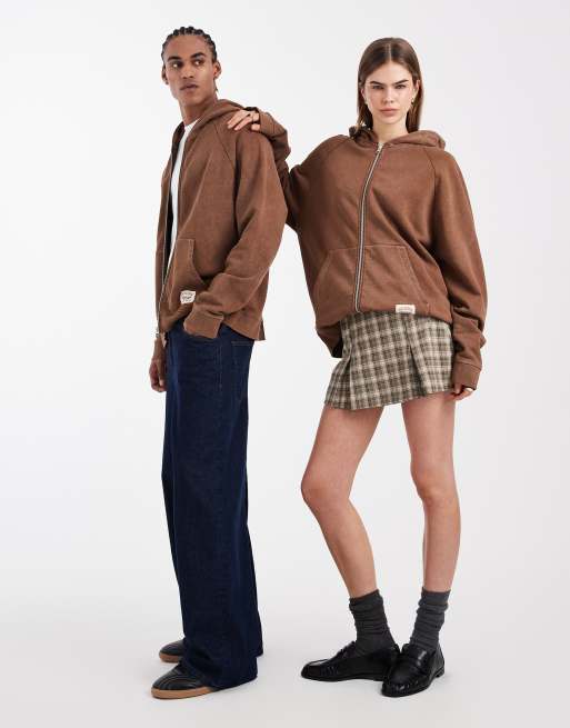 COLLUSION - Circular Design Collection - Felpa con cappuccio unisex squadrata pesante marrone slavato con zip, 2 di 4
