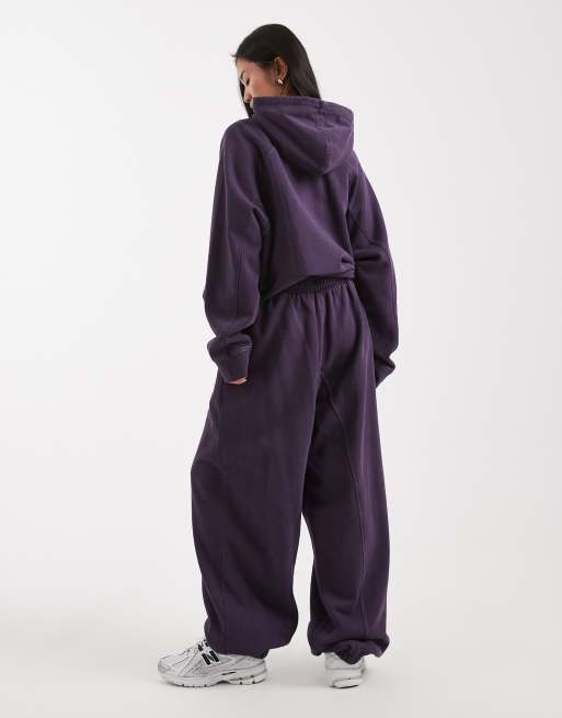 COLLUSION Circular Design Collection heavyweight oversized joggers in washed aubergine - NAVY, 4 of 5