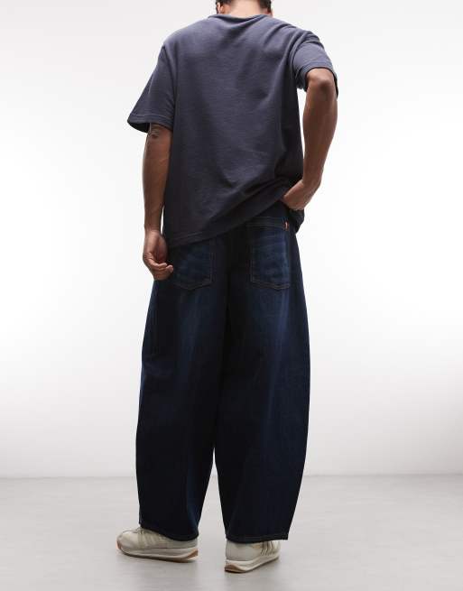 COLLUSION – Circular Design Collection – Jeans in Rinse-Waschung mit XL-Ballon-Schnitt und Bundfalten, 2 von 5