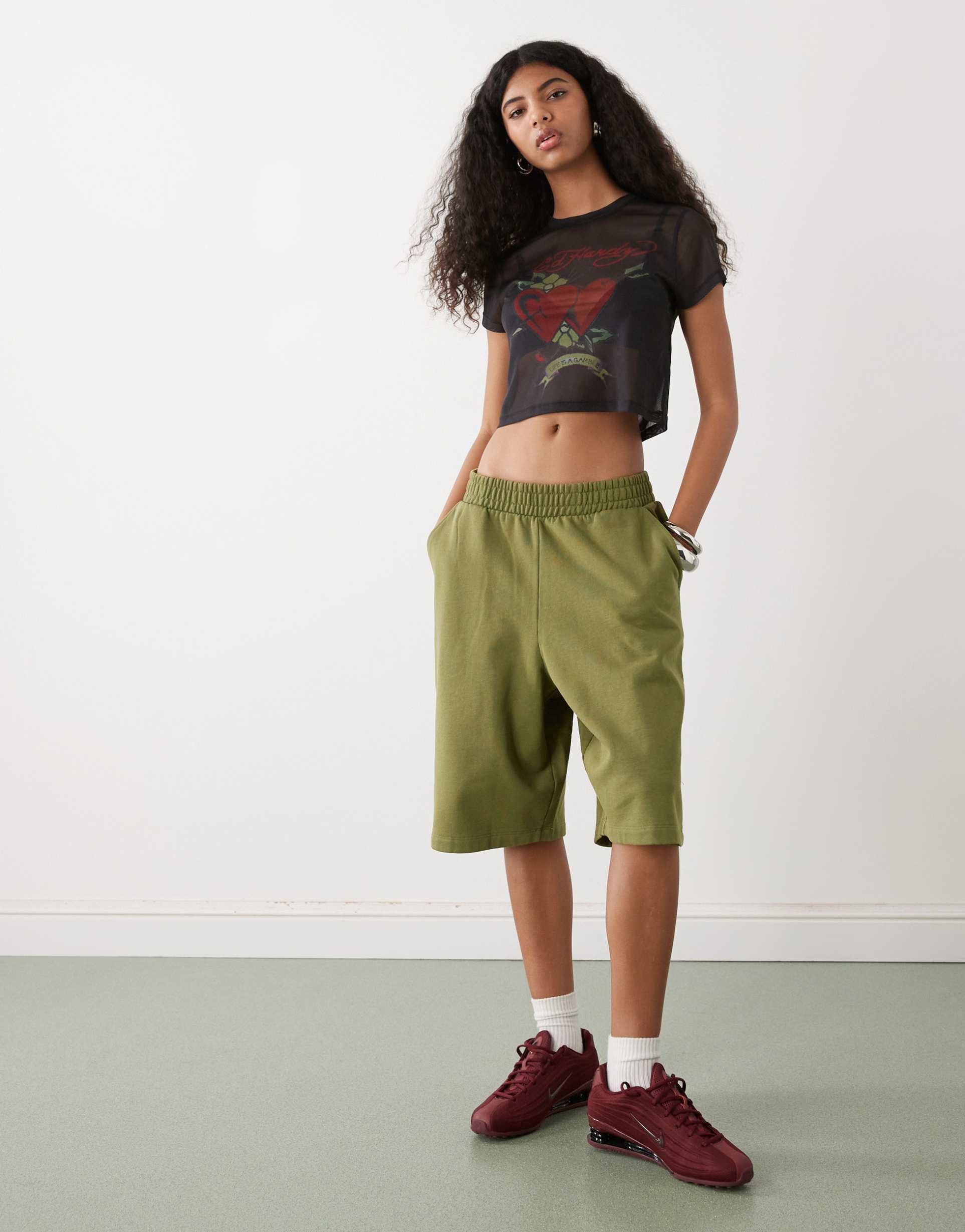 collusion circular design collection longline sweat shorts in khaki