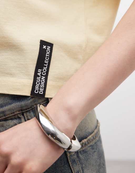 COLLUSION – Circular Design Collection – Schweres T-Shirt in Gelb, 2 von 4