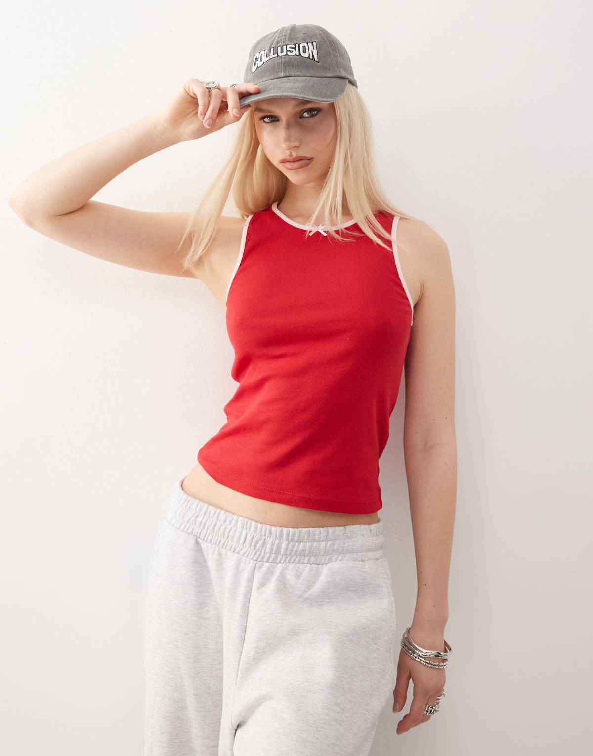 COLLUSION contrast binding vest top in red