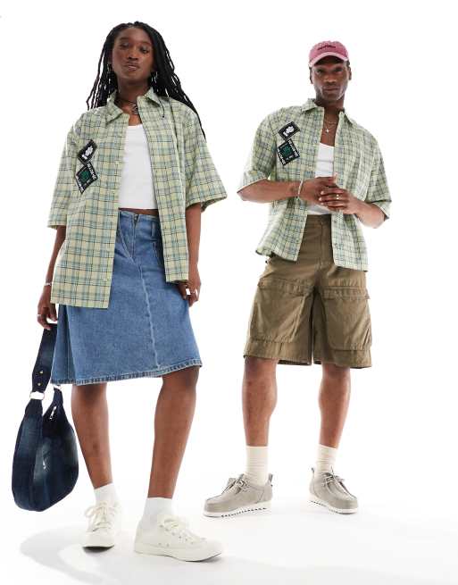 COLLUSION - Coordinato con top monospalla, camicia e pantaloncini verde e blu a quadri con cuciture sportive