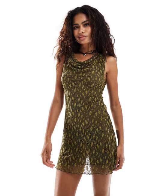 slim fit dress slacks I.H.F Green Column Gown with Color Patched and Off-Shoulder Pads main image 1