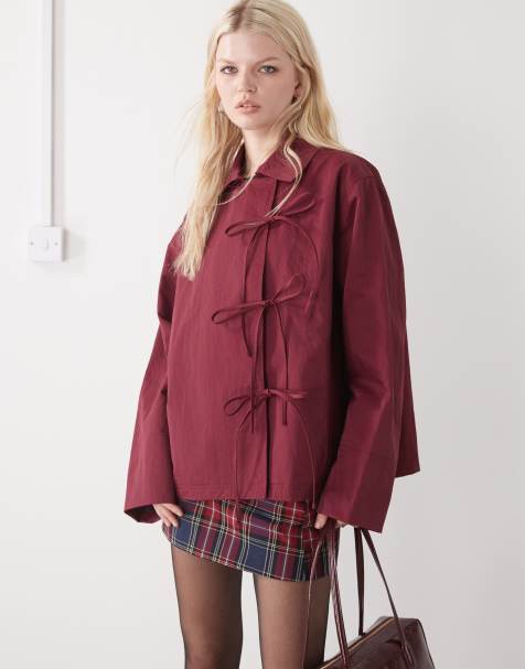 COLLUSION cropped bow tie trench coat in burgundy - view 1