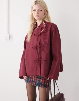 Collusion Cropped Bow Tie Trench Jacket In Red
