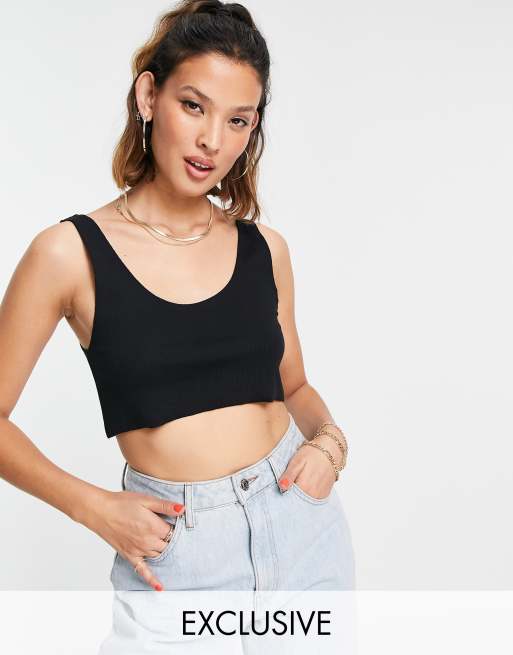 COLLUSION - Croptop i ribstrik med rå kant i sort bomuld - BLACK