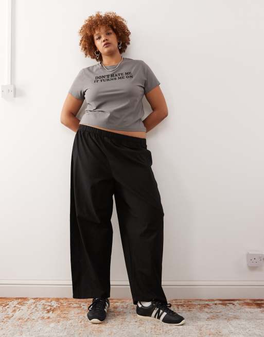 COLLUSION Curve - Pantalon bouffant tissé coupe décontractée - Noir