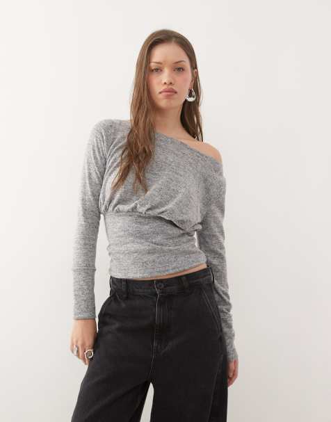 COLLUSION DEEP HEM TOP WITH SLASH NECK - view 1
