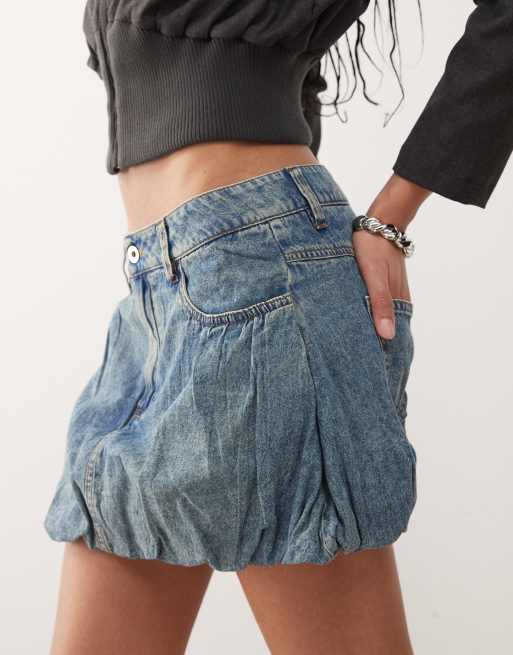 COLLUSION denim low rise mini skirt in light wash, 4 of 5