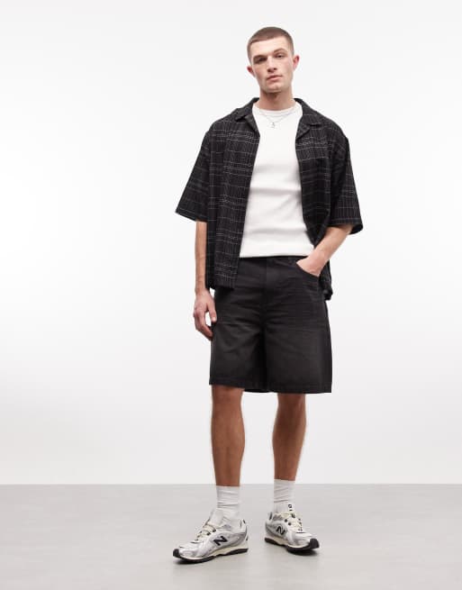 COLLUSION denim mid rise shorts in washed black, 2 of 5