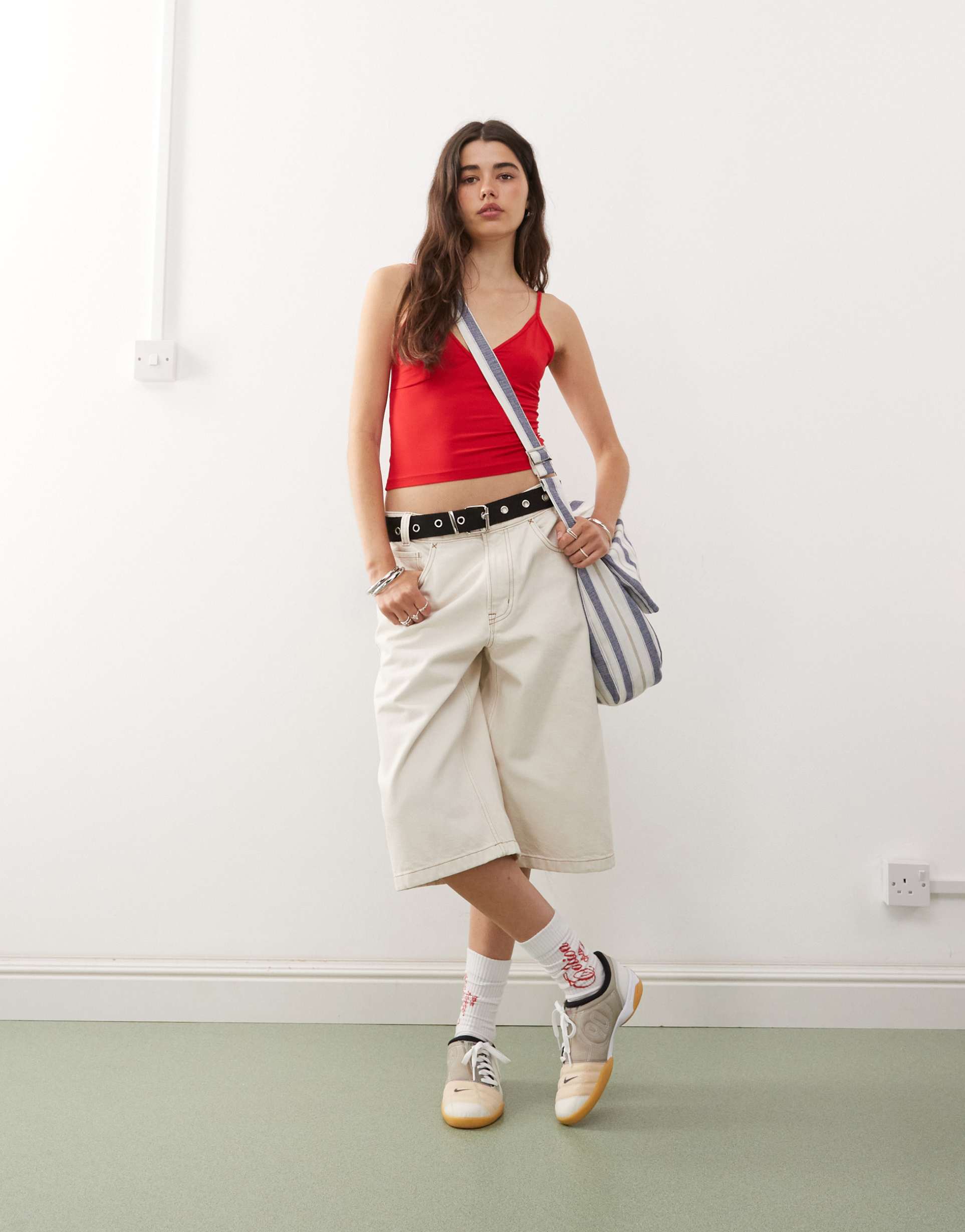 collusion denim skater jorts with contrast stitch in ecru