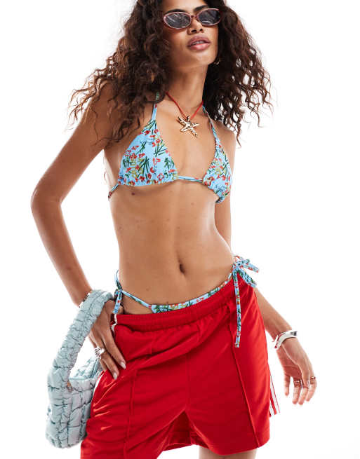 COLLUSION ditsy print bikini top co-ord in blue, 2 of 4