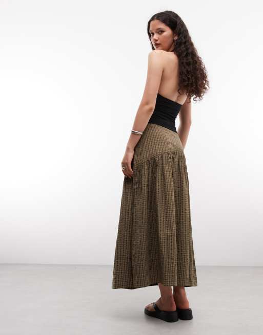 COLLUSION drop waist maxi skirt in green check, 3 of 5