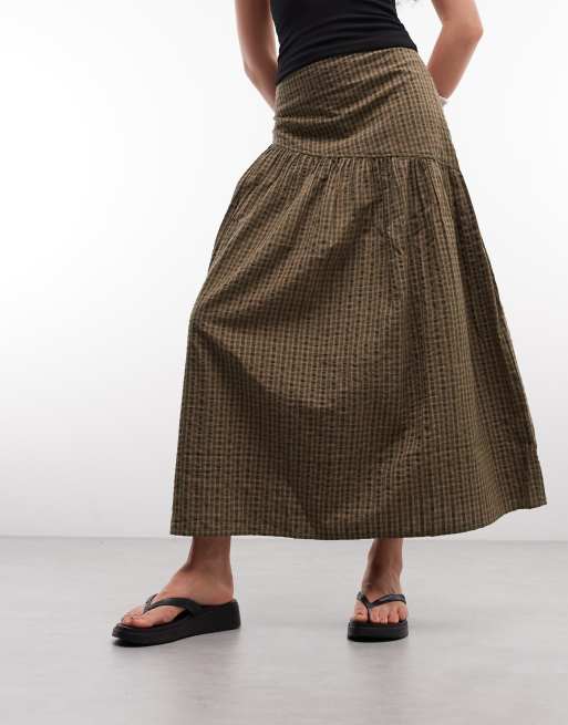 COLLUSION drop waist maxi skirt in green check, 4 of 5