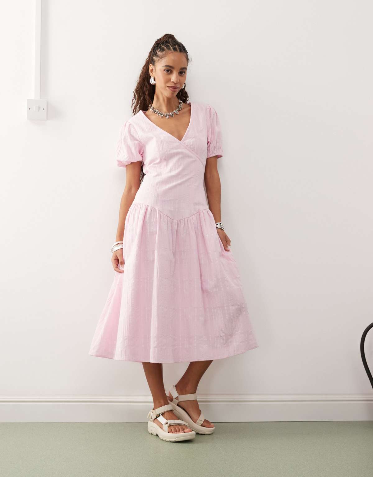 COLLUSION drop waist puff sleeve maxi dress in pink