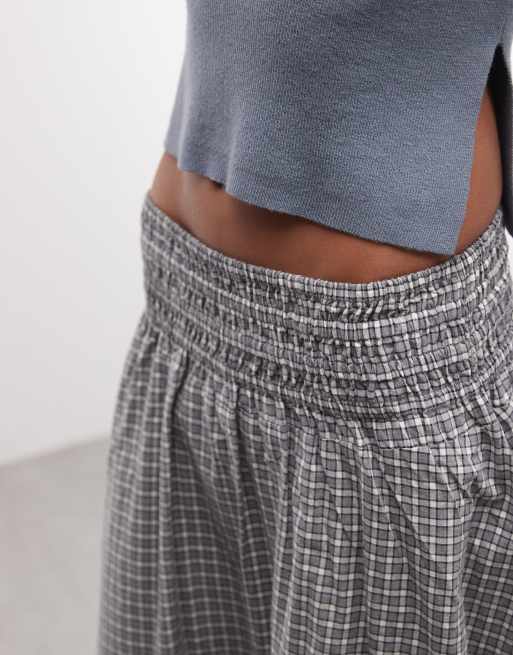 COLLUSION elasticated waist maxi skirt in grey check, 3 of 5