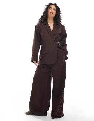 Collusion - Elegante Hose in Schokobraun mit weitem Bein, Kombiteil