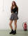 Thumbnail 1 van 5