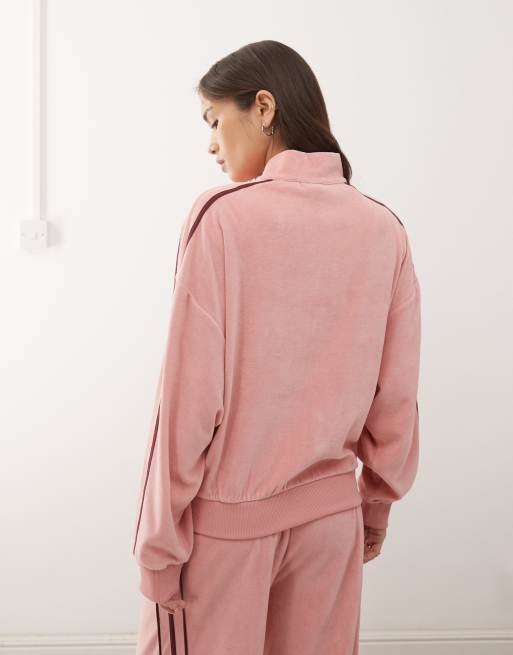 COLLUSION - Felpa con cappuccio rosa polvere in velour con zip corta e ricamo in coordinato, 4 di 4
