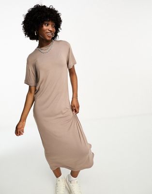 COLLUSION slinky maxi t-shirt dress in brown - ASOS Price Checker