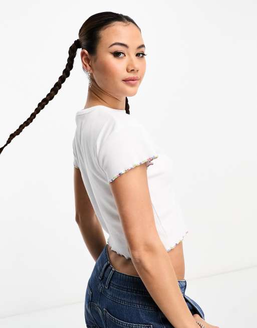 COLLUSION – Figurbetontes T-Shirt in Weiß mit „Loves You“-Slogan , 2 von 4