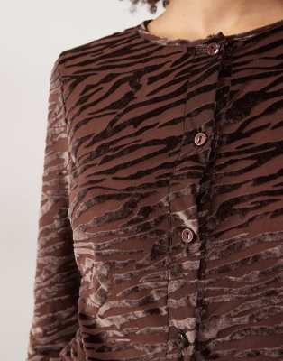 collusion fitted button through top in brown burnout - part of a set