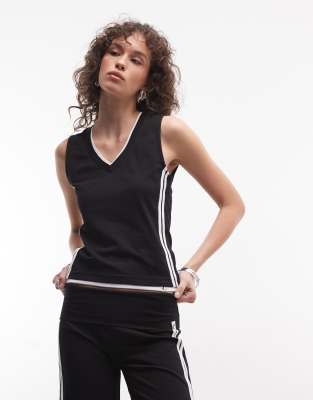 Collusion Fitted T-neck Tank In Black
