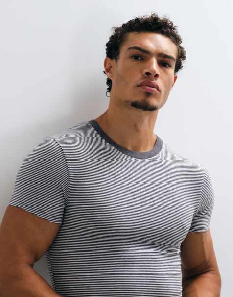 COLLUSION fitted T-shirt in striped print - view 1