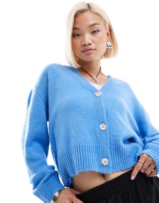 COLLUSION - Flauschige Oversize-Strickjacke in Blassblau