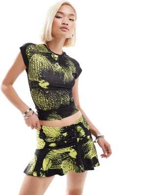 flippy micro mini skirt in bloom print - part of a set-Black