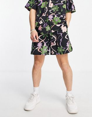 COLLUSION floral short in black