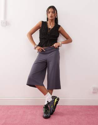 Collusion Fold Over Relaxed Capri Pants In Brown