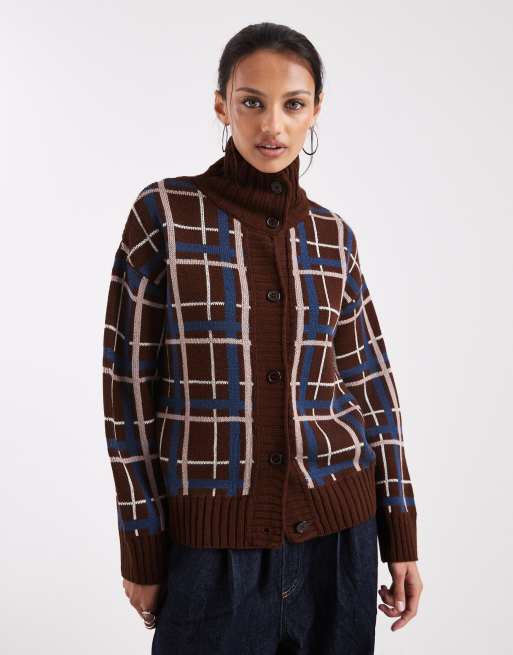 COLLUSION funnel neck cardigan in chocolate check, 3 of 4