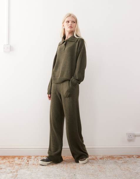 COLLUSION - Gebreide oversized co-ord set in kaki - view 1