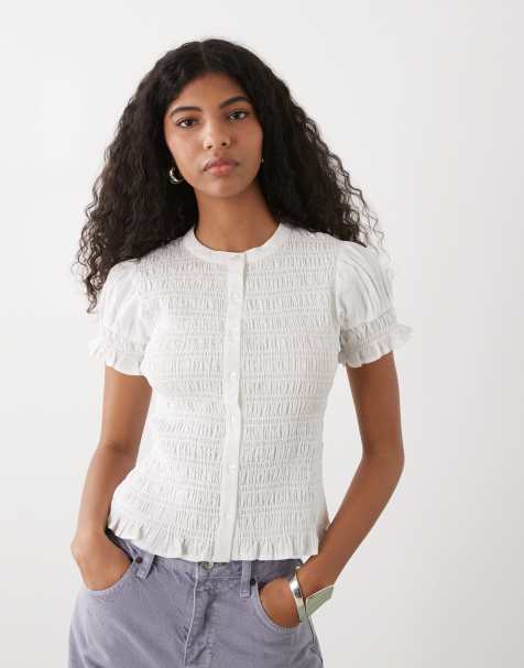 COLLUSION - Gesmokte blouse met knopen en korte mouwen in wit - view 1