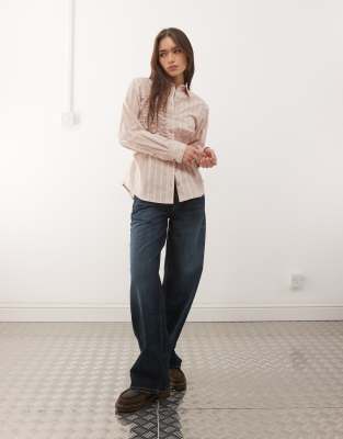 COLLUSION - Gesmoktes, langärmliges Hemd mit neutralen Streifen