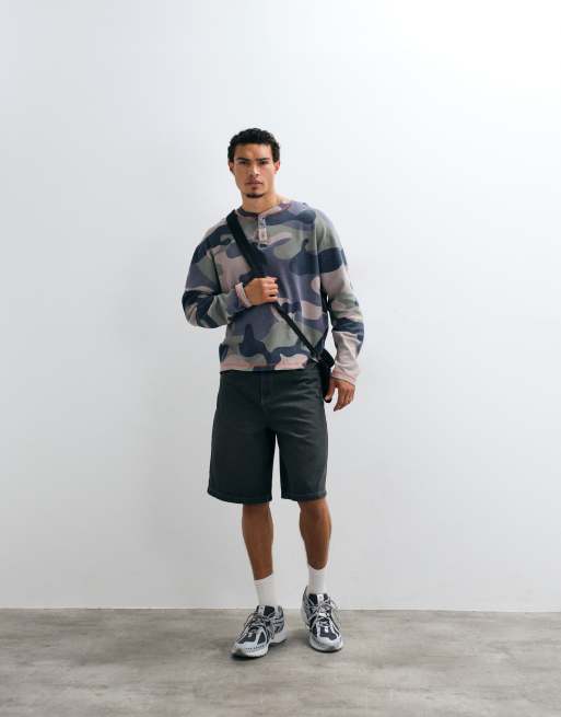 COLLUSION gewassen T-shirt met lange mouwen en wafelstructuur in camo, 3 van 5