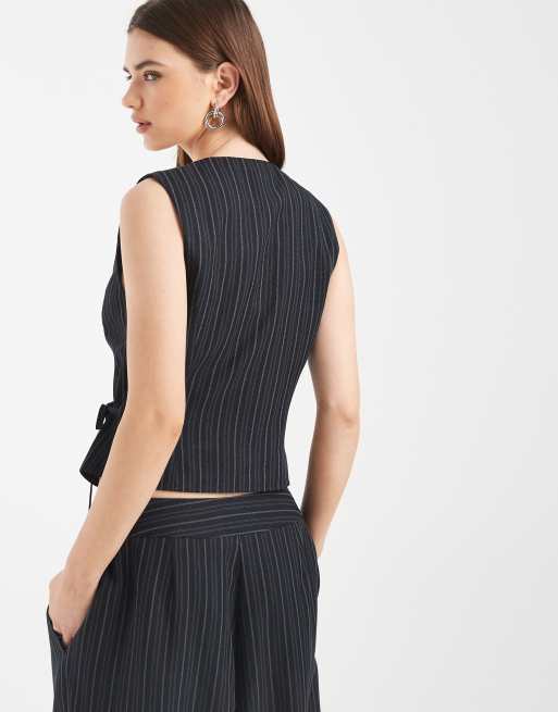 COLLUSION - Gilet de tailleur noué sur le côté à fines rayures, 4 de 4