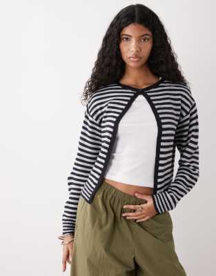 COLLUSION - Gilet en maille rayée à bouton unique - Bleu