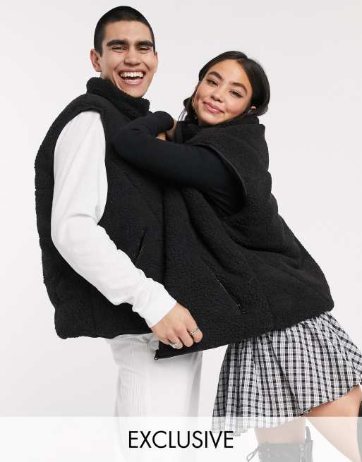 COLLUSION - Gilet teddy nero unisex