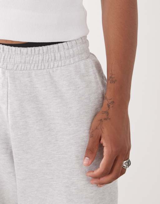 COLLUSION Relaxed skate sweatpants in gray heather 