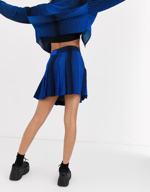 Mini black grid outlet skirt