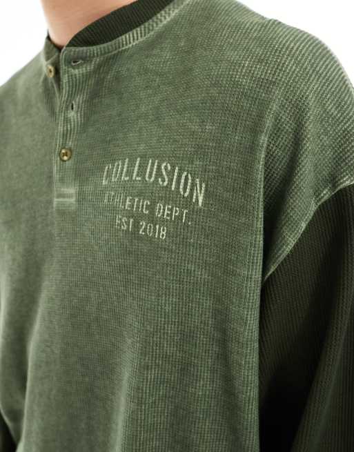 COLLUSION – Grön och khakifärgad t-shirt i collegestil med långa ärmar, 2 av 4