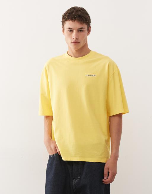 COLLUSION – Gul t-shirt med skater-passform och grönt tryck baktill