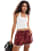 Thumbnail 1 van 4