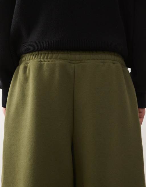 COLLUSION Heavyweight relaxed trackies in khaki, 4 of 5