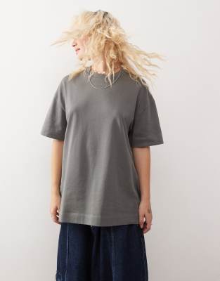 COLLUSION heavyweight skate t-shirt in charcoal-Grey