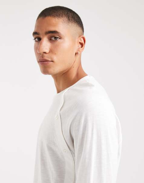 COLLUSION - Henley T-shirt met lange mouwen en asymmetrische knopen in ecru - view 1